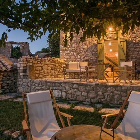 Old Town With Amazing Sea View * Kyparissia